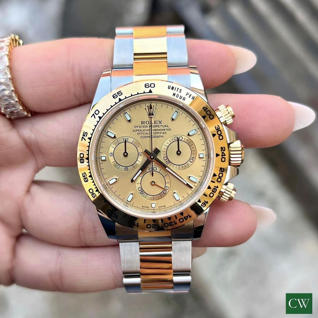 Cassidy Watches Home